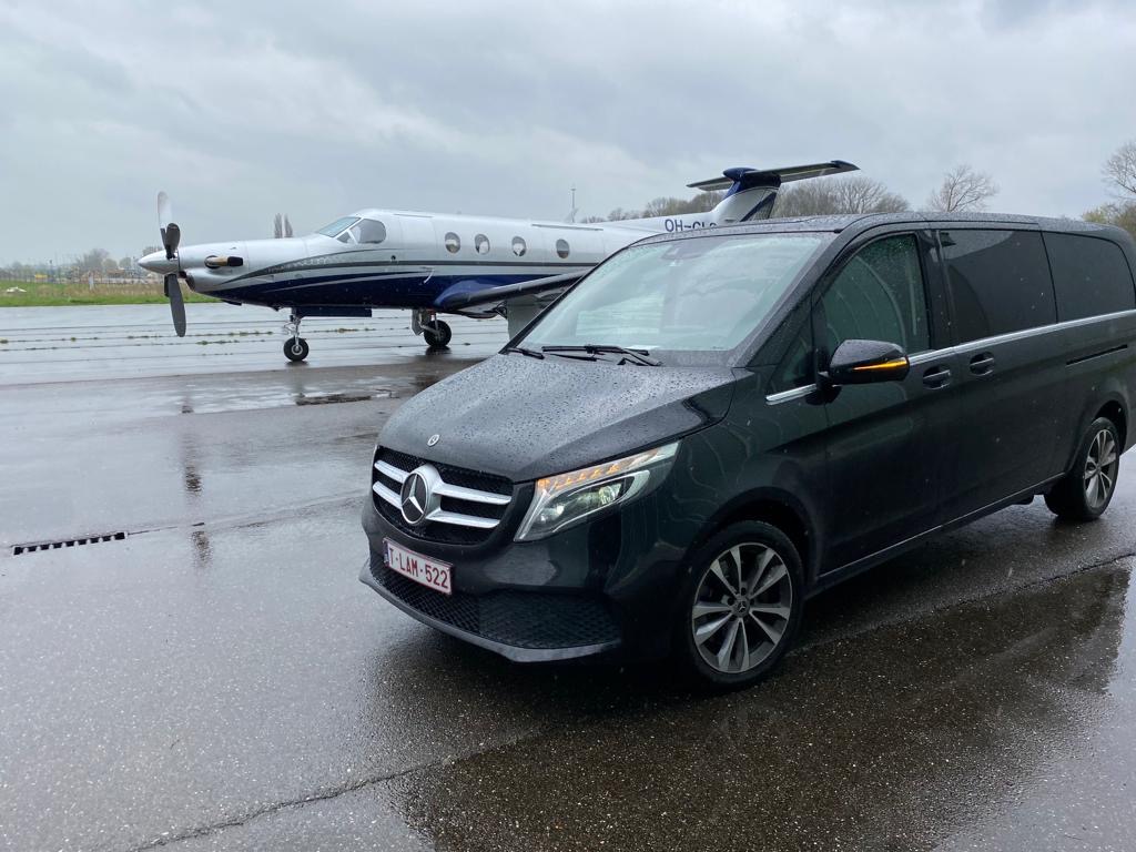 Mercedes V-klasse uit de vloot van Shuttle Service Gent